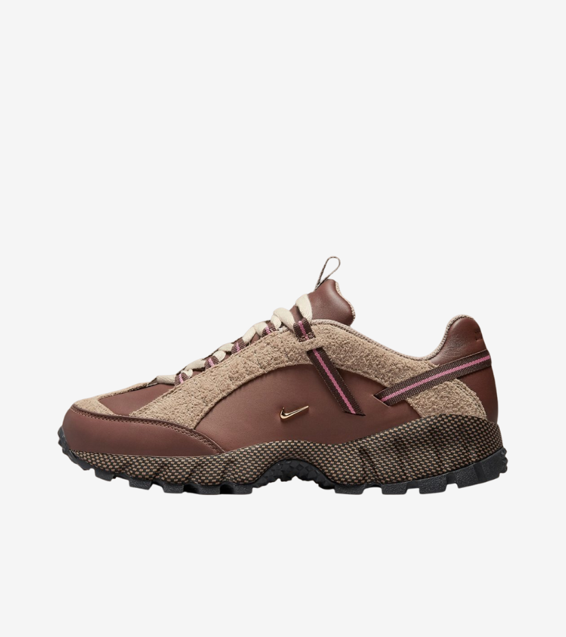 nike-air-humara-jacquemus-brown