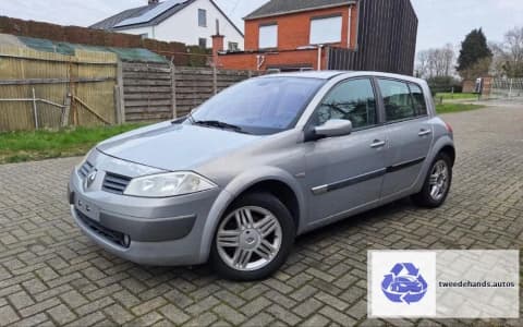 Renault Megane 1.6i van 2004, zo meenemen!