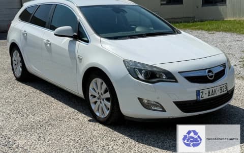 Opel Astra Cosmo 2.0d 118kw volledige opties