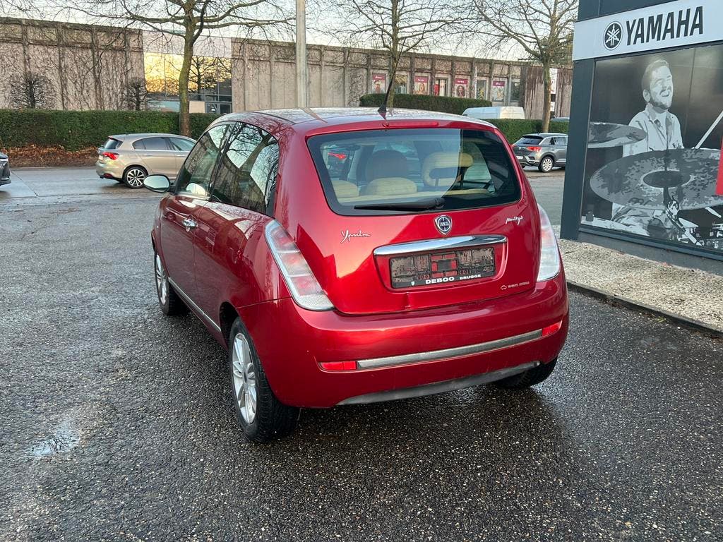Lancia Ypsilon 1.3jtd Gekeurd vvk