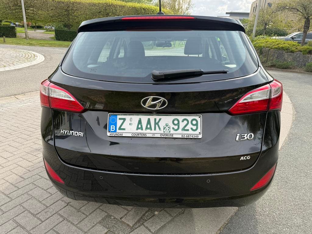Hyundai I30 SW 1.6crdi Automaat