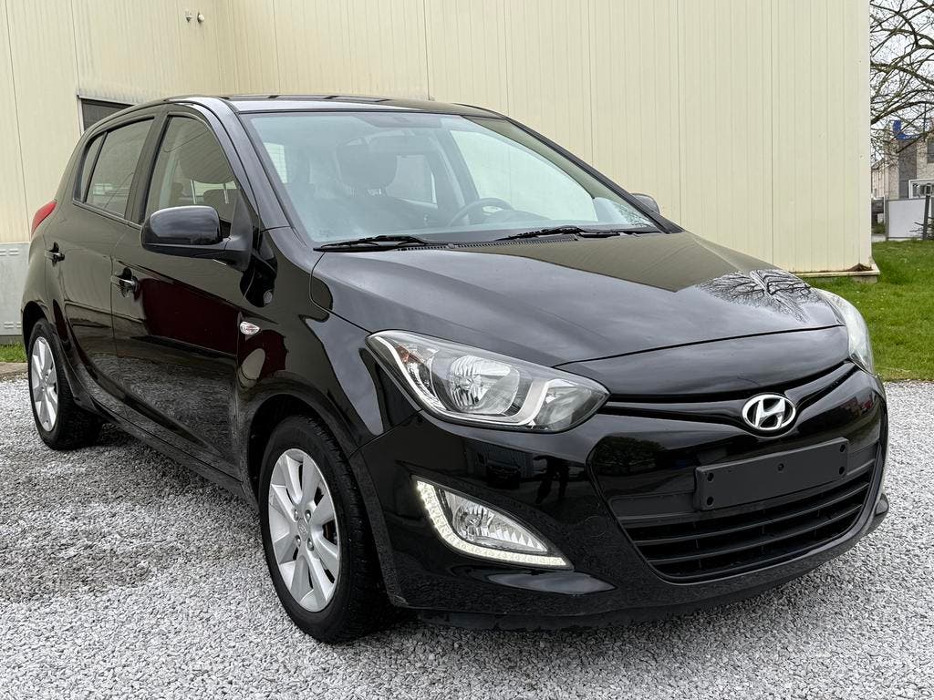 Hyundai I20 1.4i automatische facelift