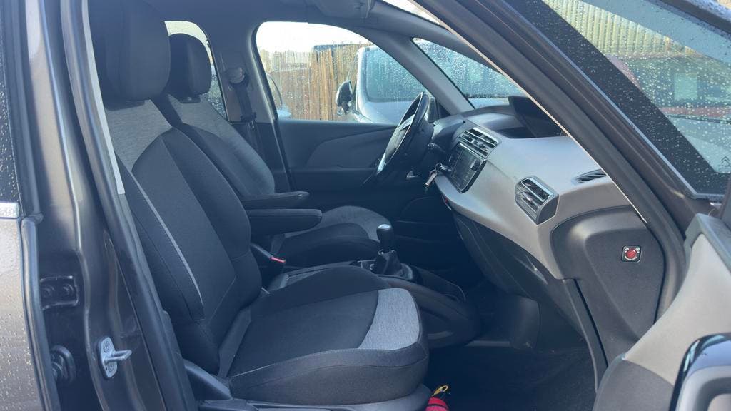 Citroën Picasso 1.2Benzine 2017 112.xxxkm Topstaat! Garantie