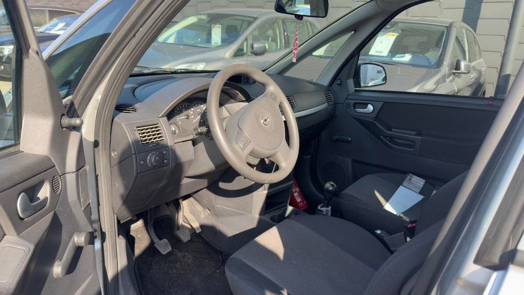 Opel Meriva 1.6Benzine 2004 182.xxxkm Beginnerswagen