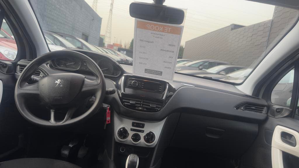 Peugeot 208 2018 106.xxxkm 1.2Benzine Topstaat Garantie