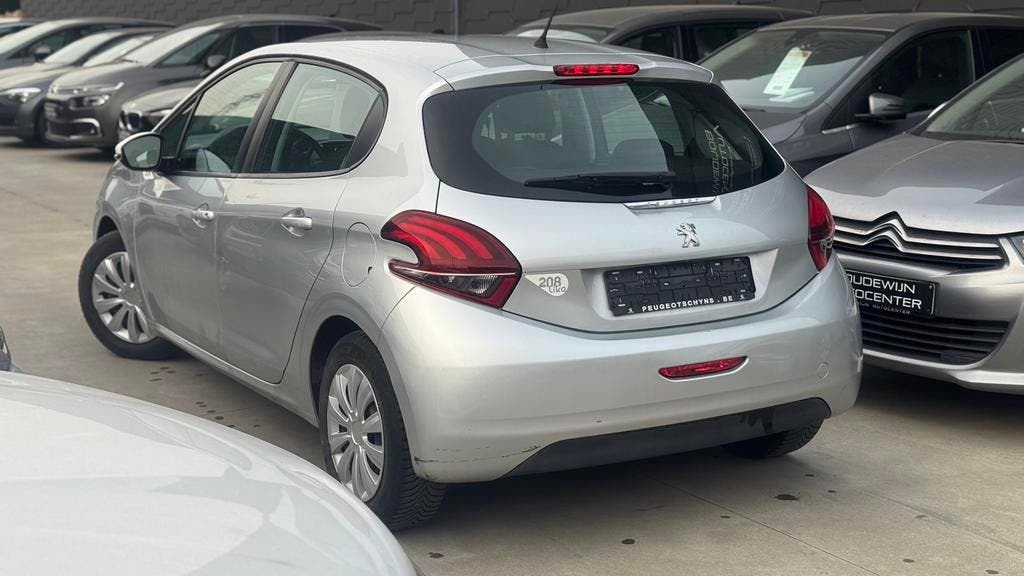 Peugeot 208 2018 106.xxxkm 1.2Benzine Topstaat Garantie