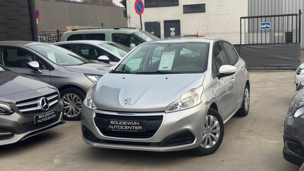 Peugeot 208 2018 106.xxxkm 1.2Benzine Topstaat Garantie