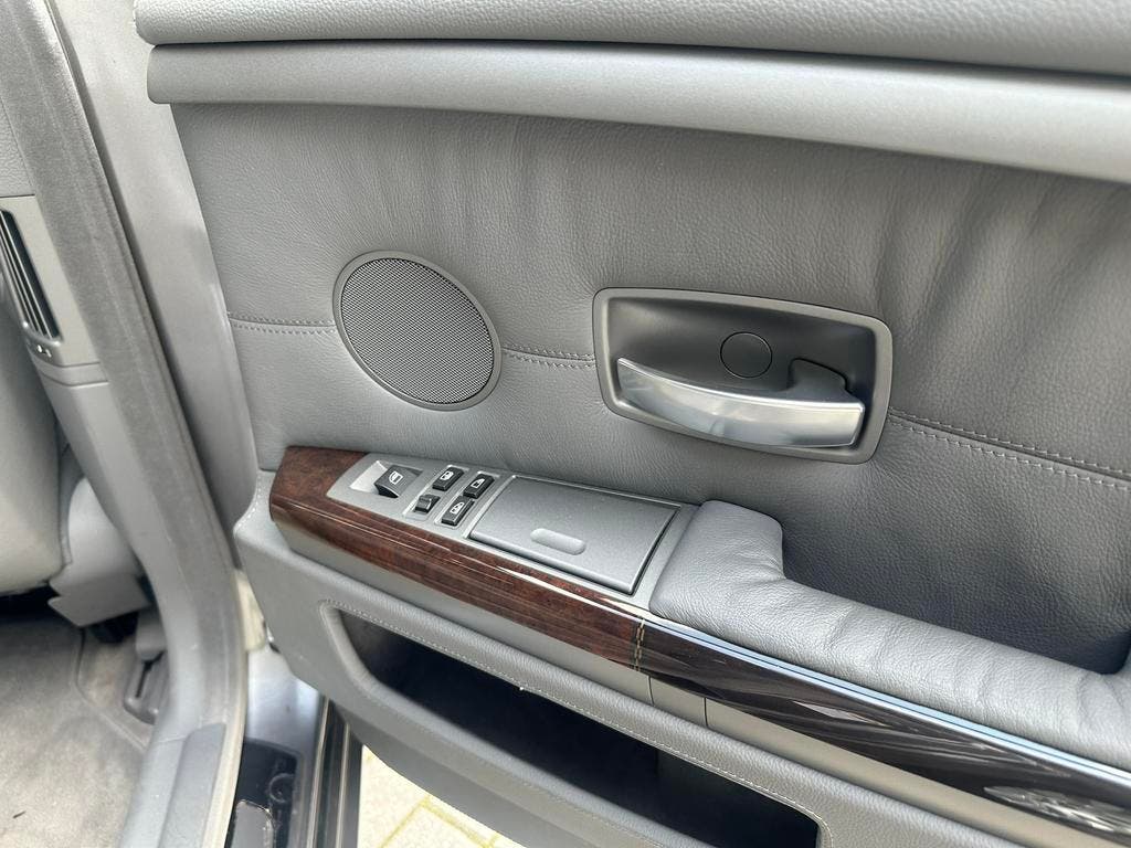 BMW 760i V12 07/2003 1e eigenaar