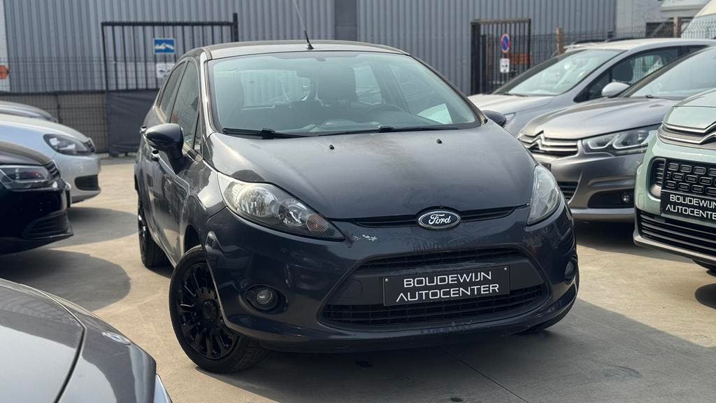 Ford Fiesta 1.2Benzine 2012 150.xxxkm Beginnerswagen