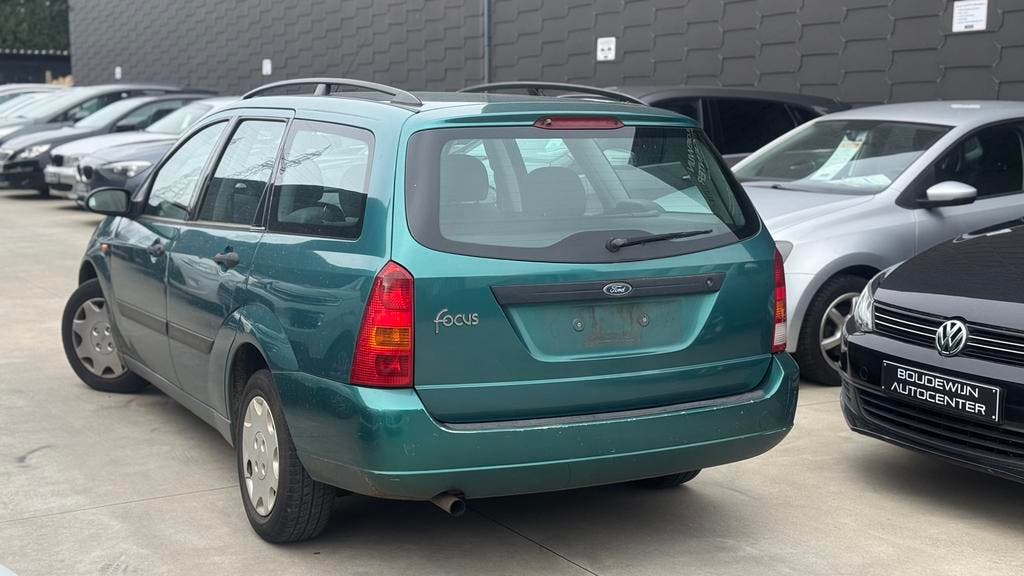 Ford Focus 1.2Benzine 2000 Beginnerswagen 154.xxxkm