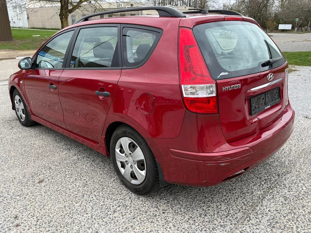 Hyundai i30 1.6crdi Automaat uit 2012