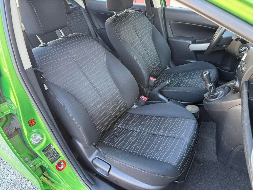 Mazda 2 1.4i Airco 5 deuren