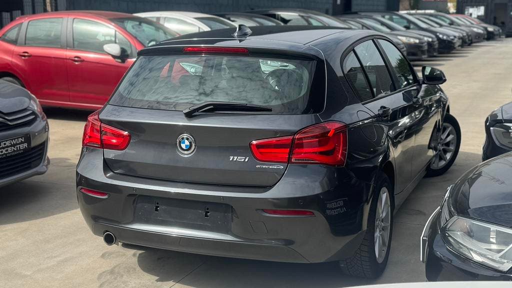 Bmw 1 Serie 116i 1.6Benzine 28.xxxkm ! TOPSTAAT Garantie