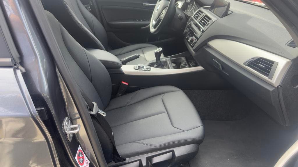 Bmw 1 Serie 116i 1.6Benzine 28.xxxkm ! TOPSTAAT Garantie