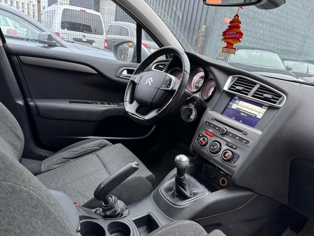 Citroën C4 1.2Benzine 2016 142.xxxkm/Airco,Navigatie,Cruise