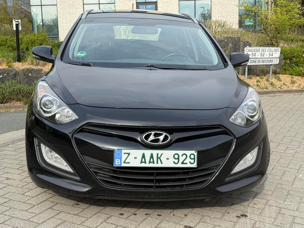 Hyundai I30 SW 1.6crdi Automaat