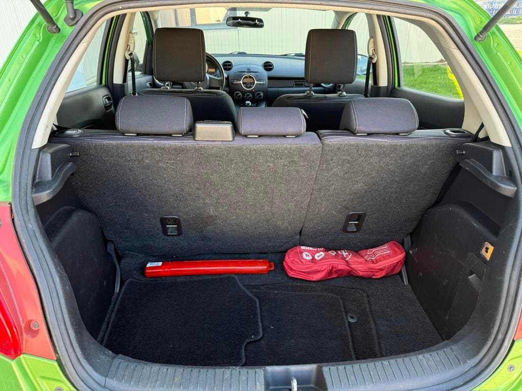 Mazda 2 1.4i Airco 5 deuren