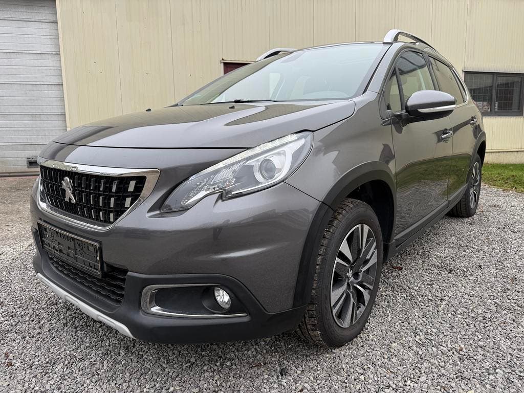Peugeot 2008 Allure 1.2i 2019 96000km
