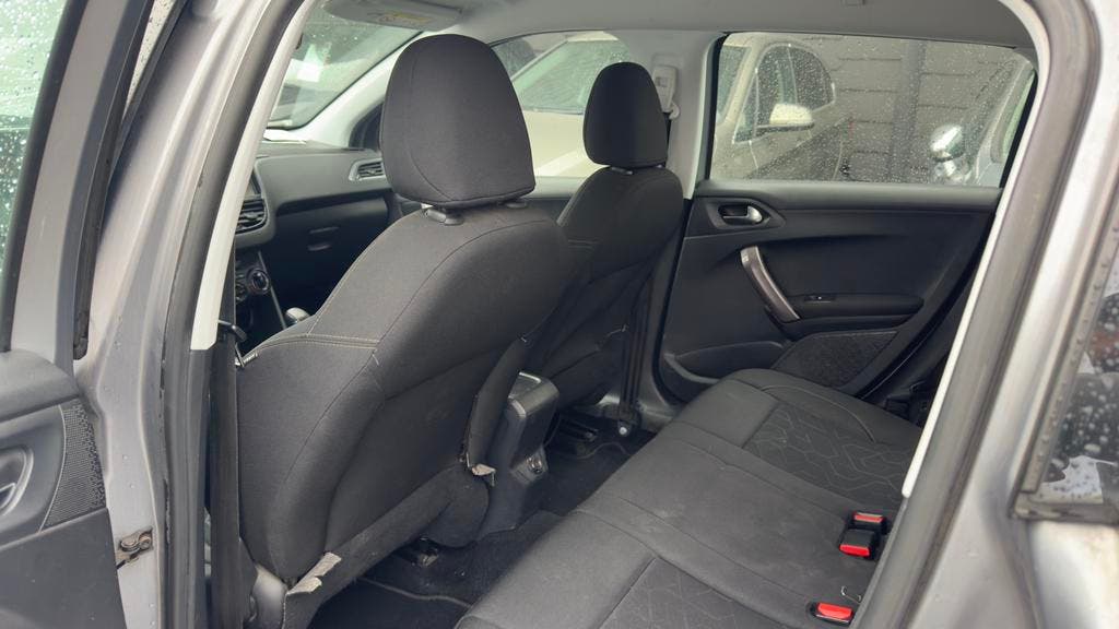 Peugeot 2008 1.2Benzine Euro6B 2016 177.xxxkm/Airco,Cruise,.