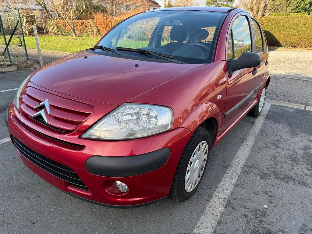 Citroën C3 1.1i!!! 8000 km!!!