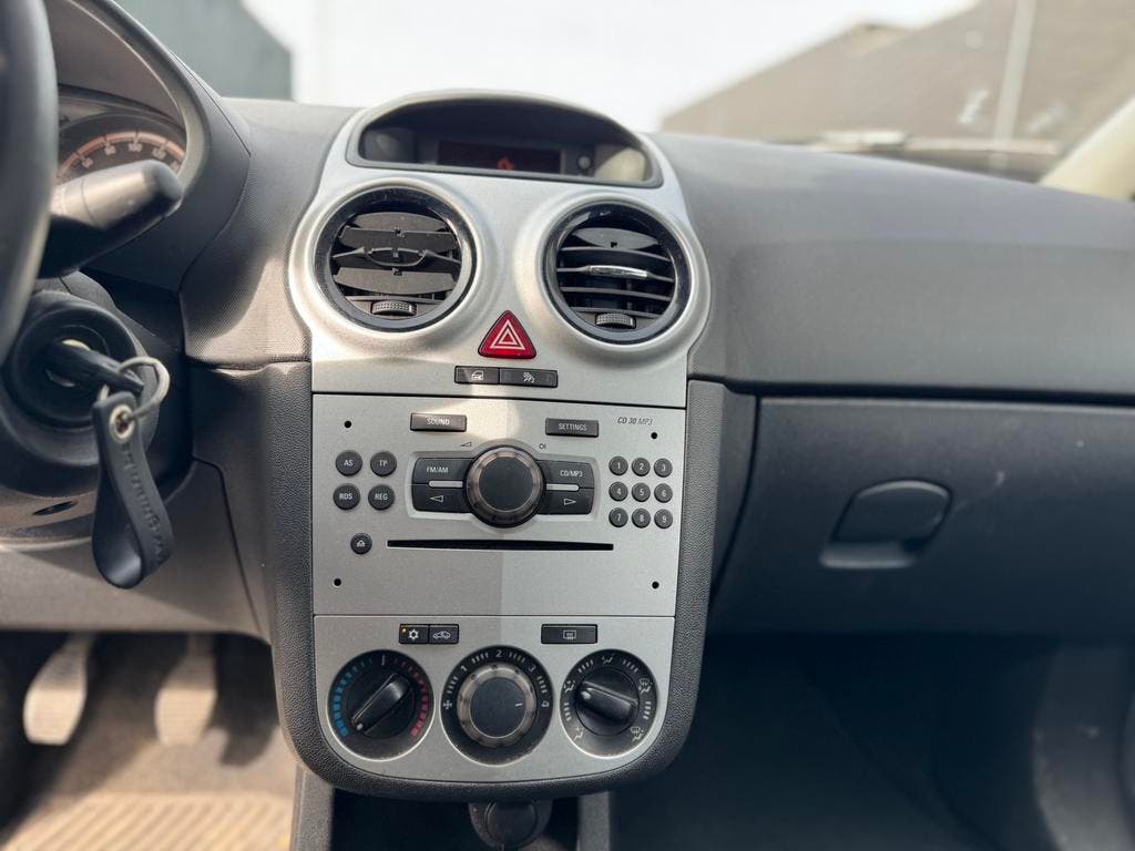 Opel Corsa 1.4Benzine 2009 156.xxxkm/Airco,Stadswagen,..