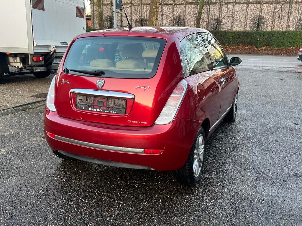 Lancia Ypsilon 1.3jtd Gekeurd vvk