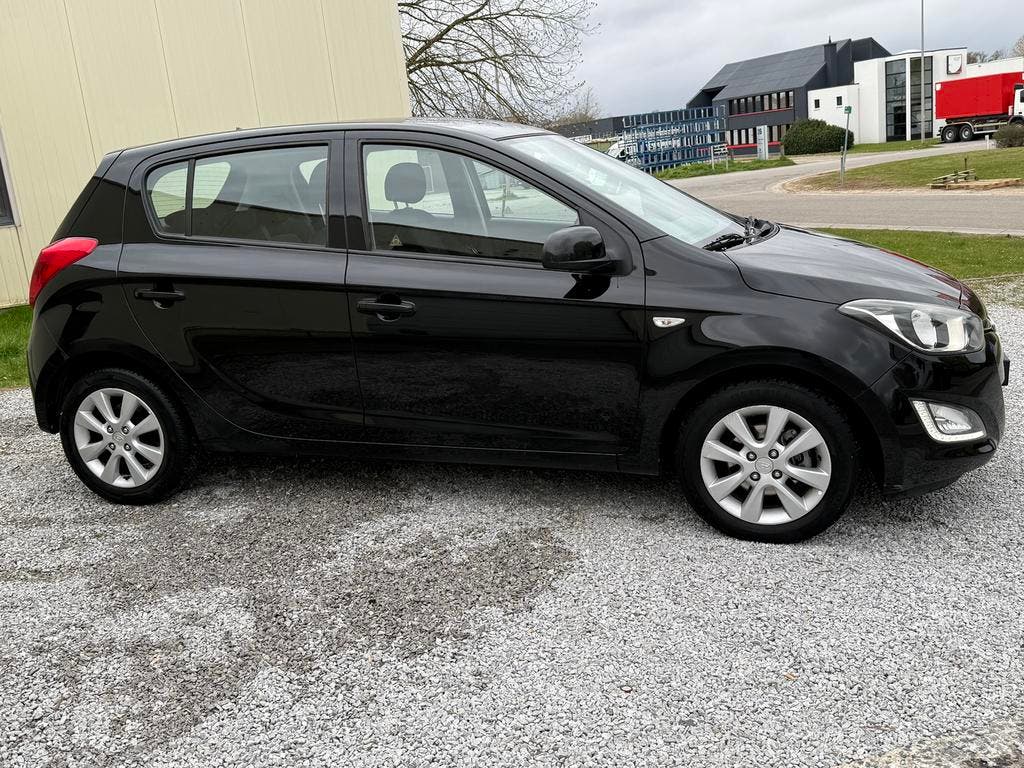 Hyundai I20 1.4i automatische facelift