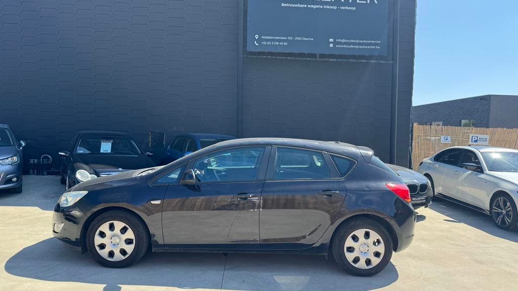 Opel Astra 1.6Benzine 2009 163.xxxkm/Airco,Sensoren,Cruise