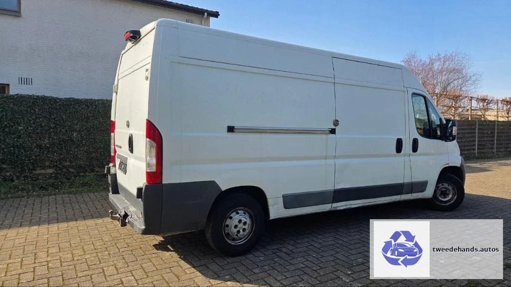 Peugeot Boxer 2.2D L3H2 van 2012, met 350.000kms