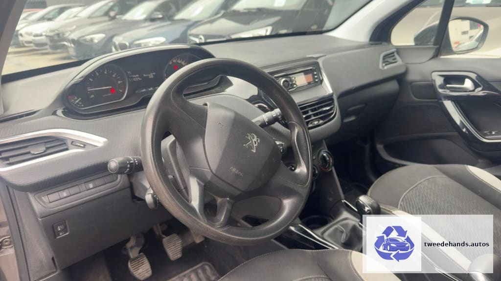 Peugeot 2008 1.2Benzine 111.xxxkm 2015 / Garantie