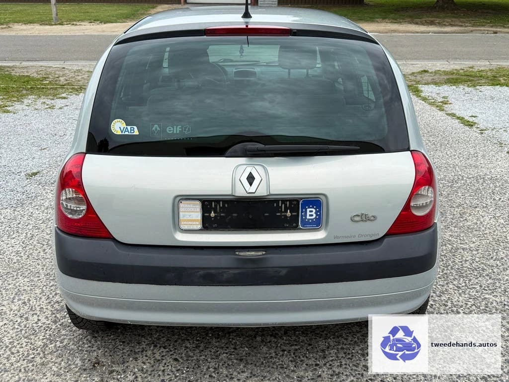 Renault Clio 1.4i 5-deurs Automaat