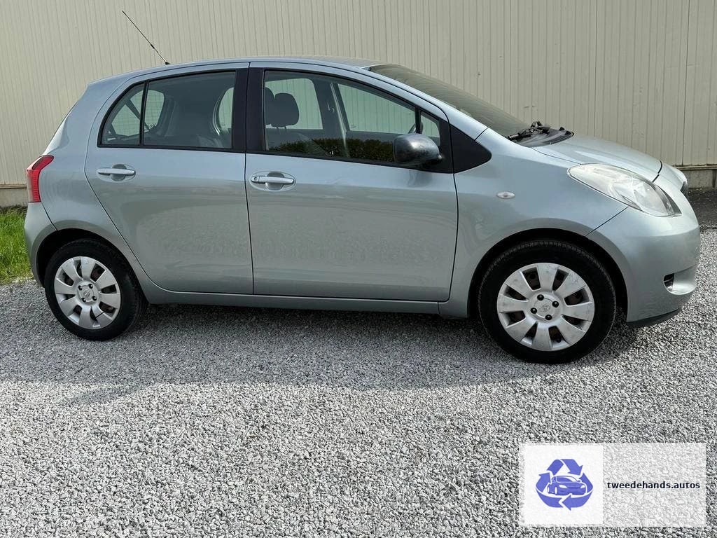 Toyota Yaris 1.0i 118000km 5dr