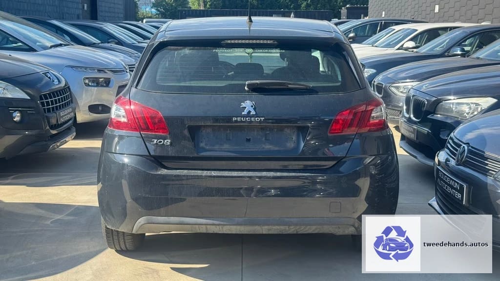 Peugeot 308 1.2Benzine 2015 120.xxxkm Groot onderhouden!