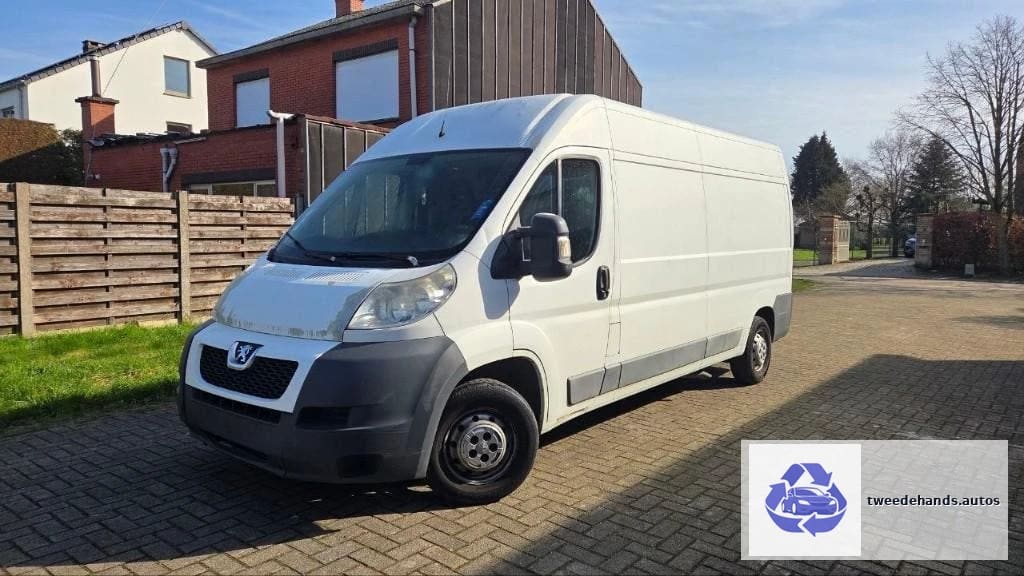 Peugeot Boxer 2.2D L3H2 van 2012, met 350.000kms