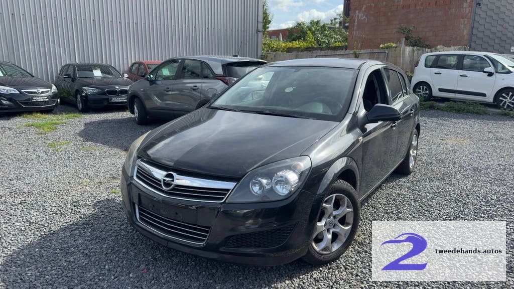 Opel Astra Benzine, auto start niet, bwj 2012, 185000km