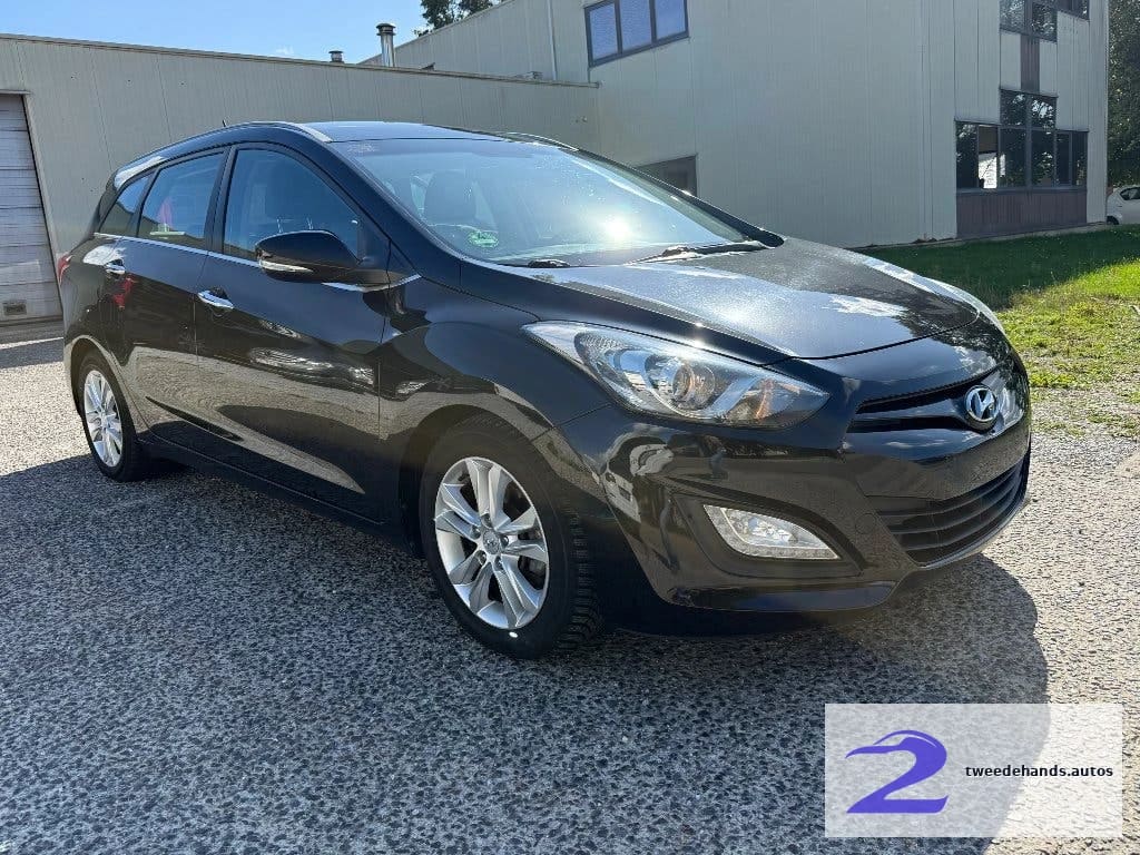 Hyundai I30 SW 1.6crdi Automaat