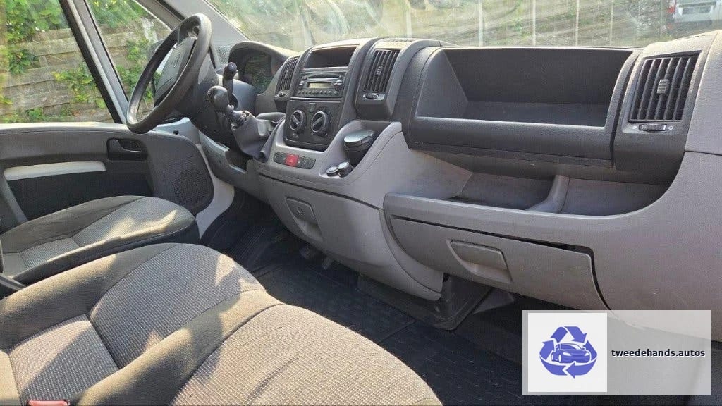 Peugeot Boxer 2.2 HDI L2H2 van 2010