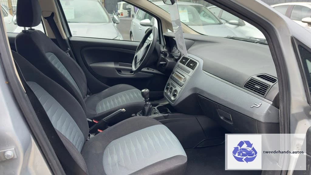 Fiat Punto 1.4Benzine 2008 156.xxxkm GEKEURD voor Verkoop!