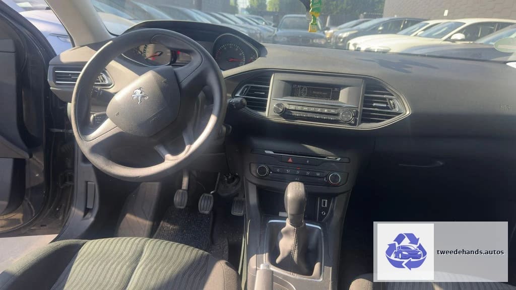 Peugeot 308 1.2Benzine 2015 120.xxxkm Grootonderhouden!