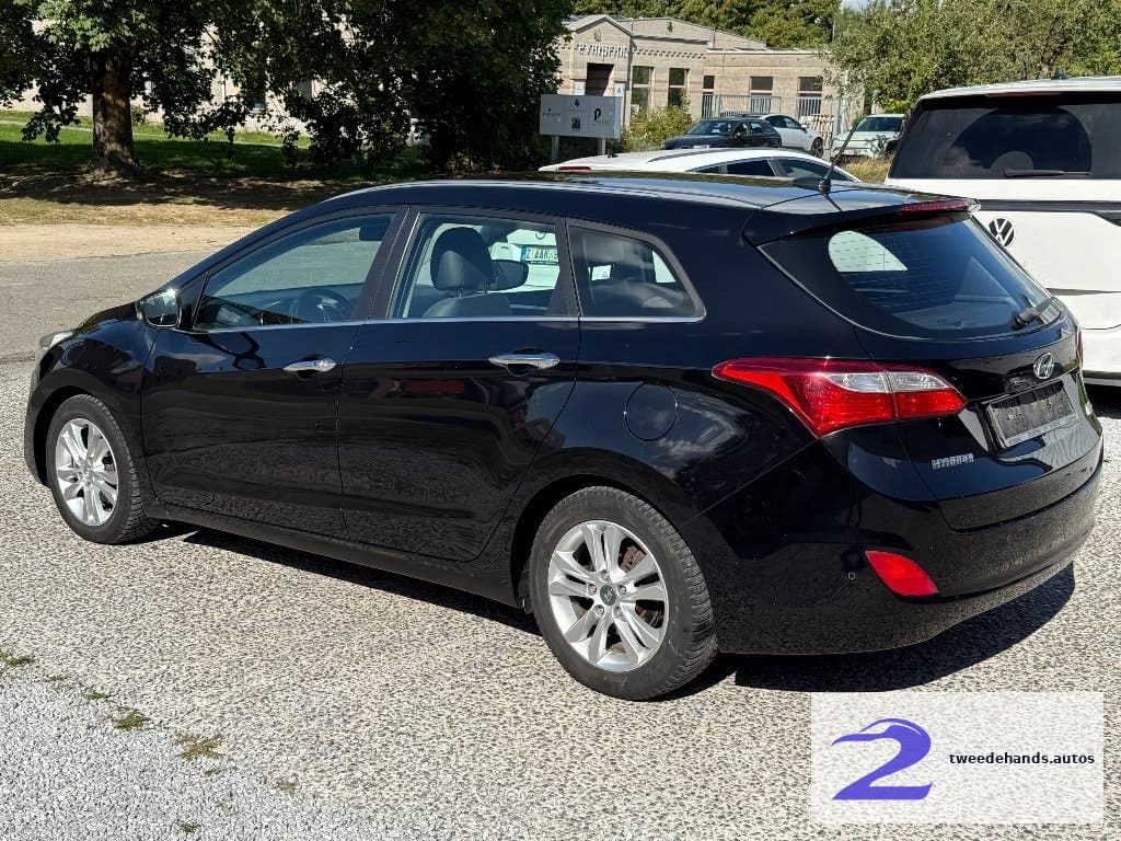 Hyundai I30 SW 1.6crdi Automaat