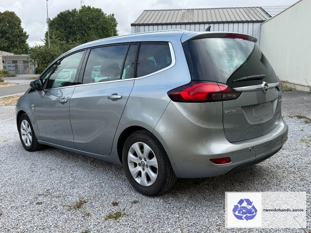 Opel Zafira Tourer 1.6cdti Euro6 7pl Cosmo