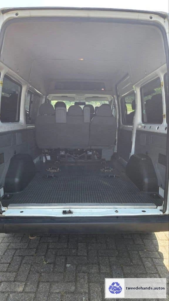 Ford Transit 2.2D Dubbele cabine van 2013