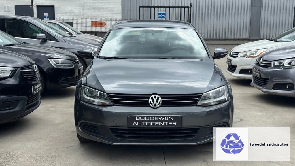 Volkswagen Jetta 2011 1.2Benzine 160.xxxkm/Airco,Sensor,Navi