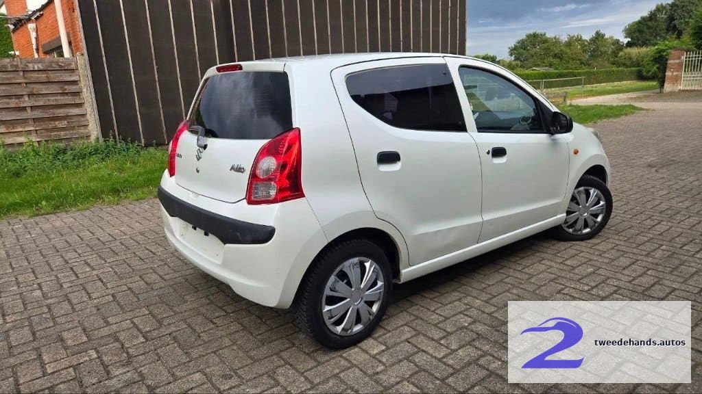 Suzuki Alto 1.0i van 2010, met 165.000kms