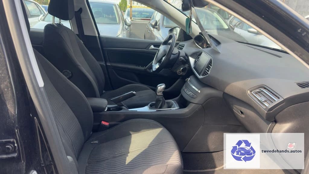 Peugeot 308 1.2Benzine 2015 118.xxxkm Topstaat Garantie