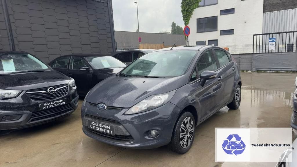 Ford Fiesta 1.2Benzine 2012 150.xxxkm Beginnerswagen