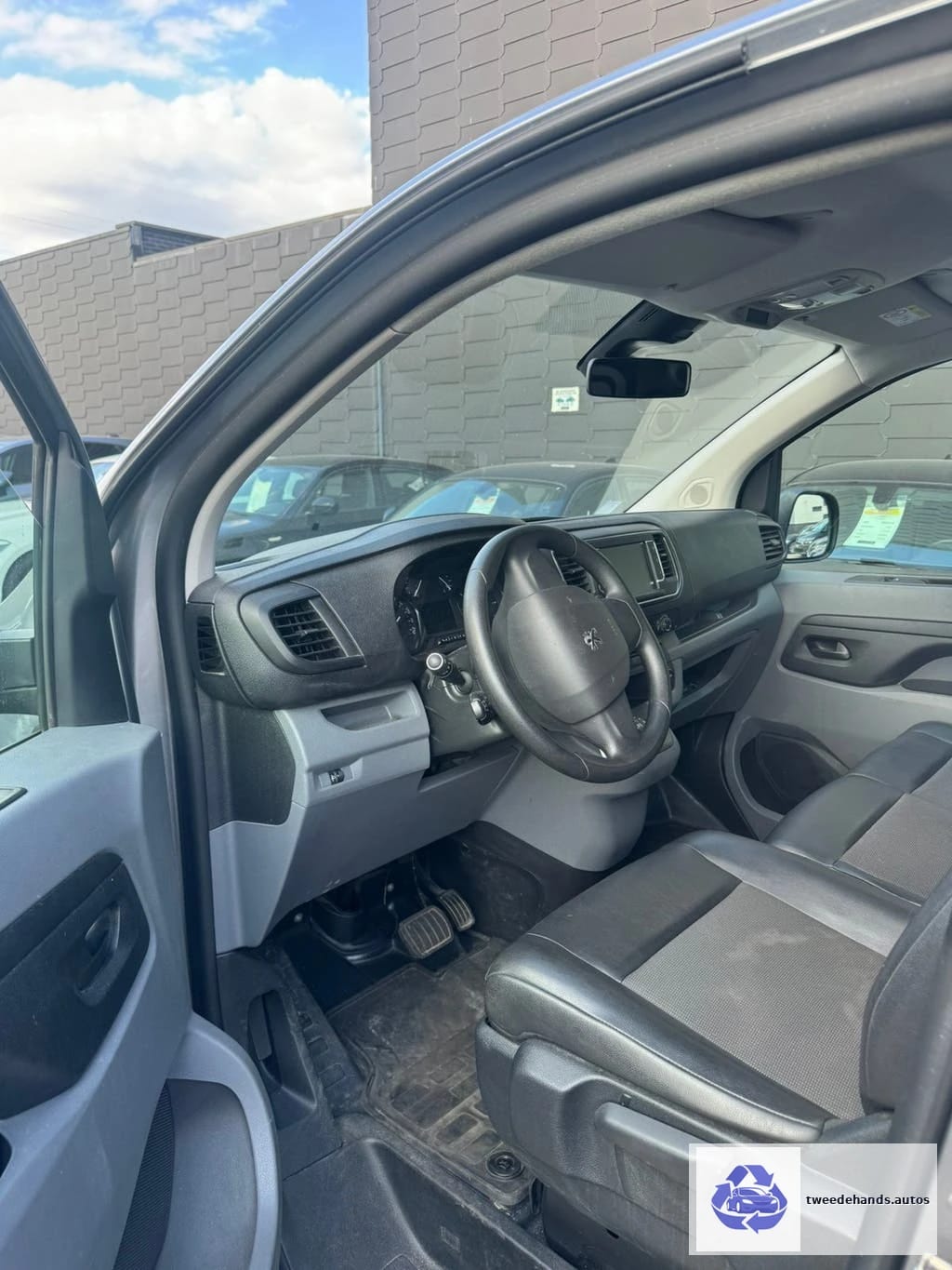 Peugeot Expert 67xxxkm AUTOMAAT Camera Gekeurd Garantie