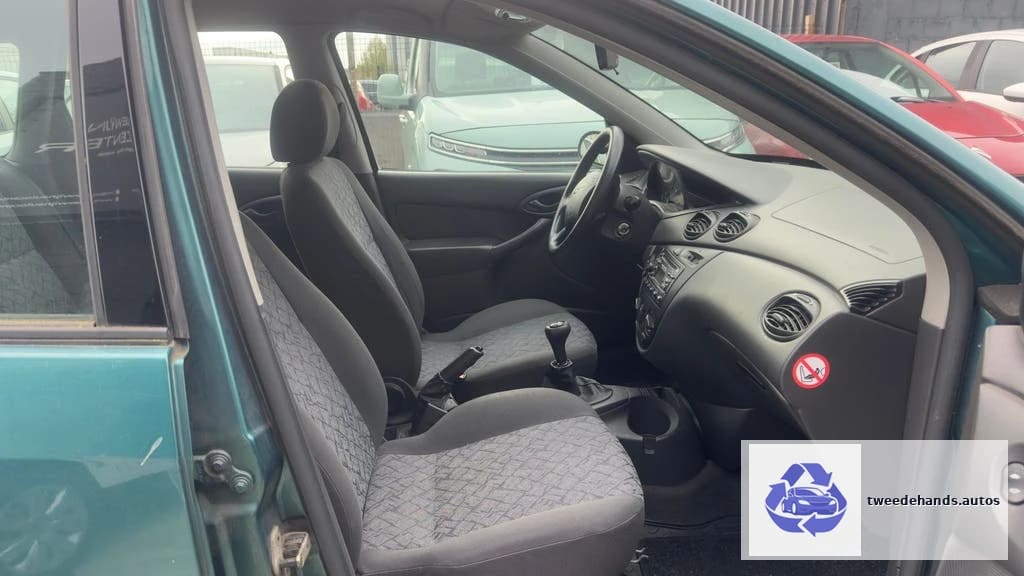 Ford Focus 1.2Benzine 2000 Beginnerswagen 154.xxxkm