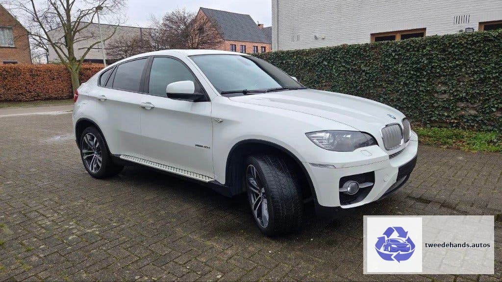 BMW X6 4.0D van 2011, met 280.000kms