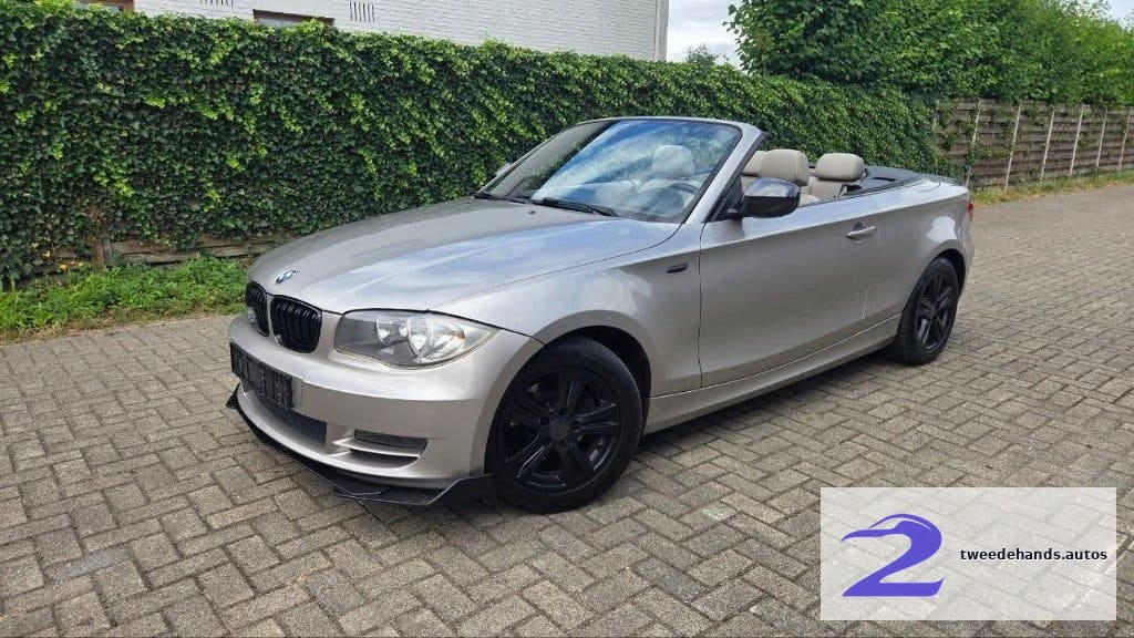 BMW 118i cabrio van 2010, goede  staat